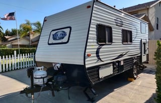 Compact/Ultra-Light/ Coachmen Viking Trailer-max 5