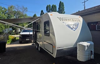 2017 Winnebago Micro Minnie 1706FB