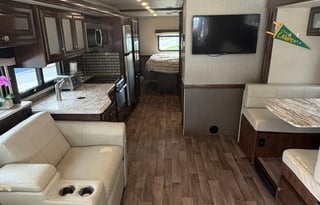 2020 Fleetwood FLAIR 35R (A-4)