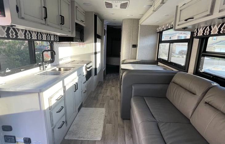 Coach and dinette turn into beds