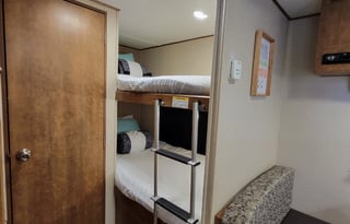 ★BUNKS★QUEEN★