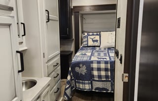 Cozy Cruiser or Lakeside Retreat