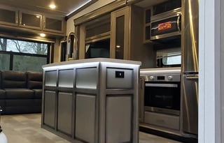 2020 Keystone Montana- HAL494