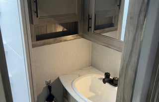 2021 Arctic Wolf fifth wheel