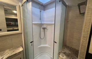 2022 Thor Motor Coach ACE 32.3