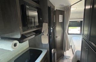 Good Chi RV - Your Ultimate Adventure on Wheels!