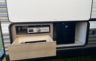 2025 Starcraft Autumn Ridge 26BHS