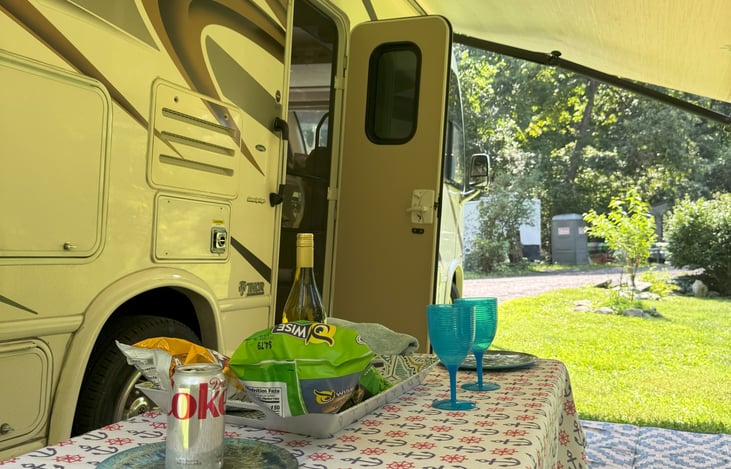 Glasses are supplied in RV but you must bring your own wine
