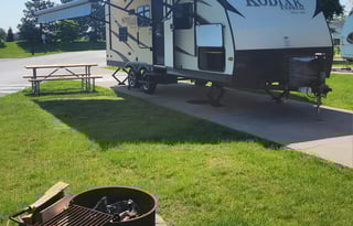 Dutchmen RV Kodiak Express 223RBSL