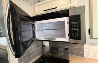 2024 Entegra Coach Odyssey 31F Bunkhouse Adventure