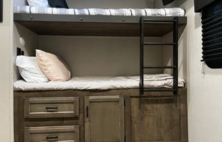 2021 Venture RV SportTrek ST332VBH