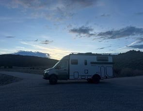 Winnebago EKKO Sprinter 23B