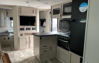 2022 Coachmen RV Apex Ultra-Lite 289TBSS