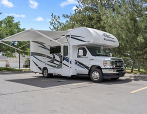 Thor Motor Coach Four Winds 24F