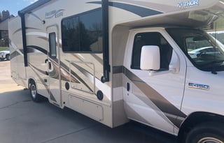 2017 Thor Motor Coach Freedom Elite 29FE