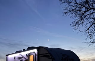 Jayco Micro – Sleeps 5 • Solar • Easy Tow!