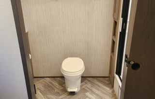 2021 shadow cruiser 260rbs