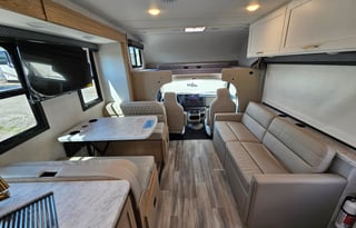 2026 Thor Motor Coach Four Winds 28Z