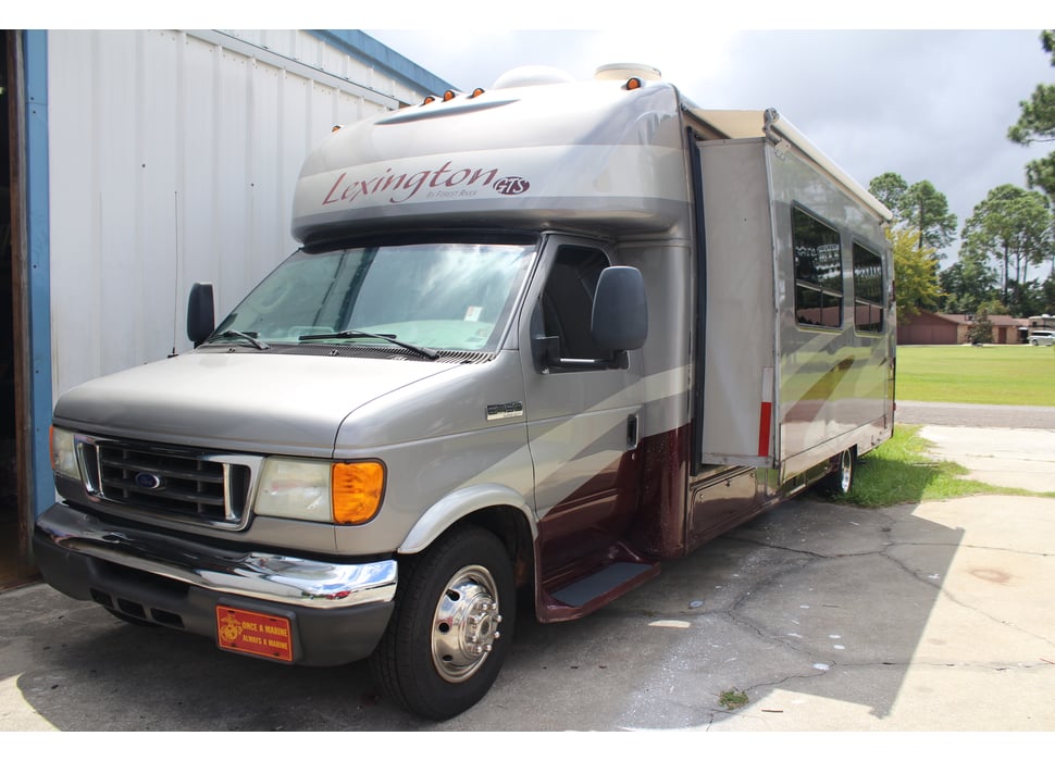 Class C Motor Home rentals in PONTE VEDRA