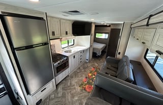 2023 Solar Dream Cruiser with 2 slides and 4 beds