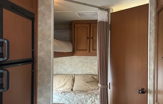 2011 Gulf Stream Stream Lite Sport- FULLY STOCKED