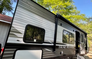 Cozy Bunkhouse | Sleeps 8 | Family+Pet Friendly