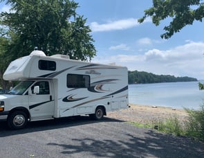 Forest River RV Sunseeker 2250S