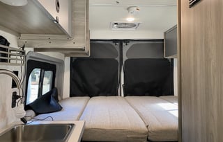 2022 Winnebago Solis camper van 4 sleepers upgrade