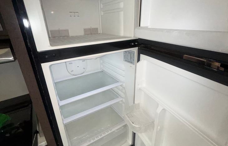 Refrigerator/Freezer
