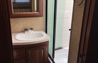 Great family escape w/ bunkhouse.