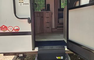 2024 Winnebago Industries Towables M-Series 2326RK