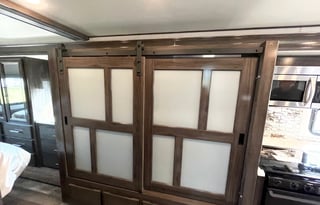 2021 Holiday Rambler Admiral 34J Bunkhouse