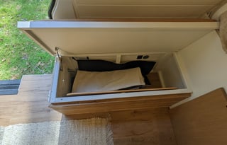 Juniper | Luxury Vanlife | Mercedes Sprinter 2500