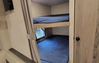 2020 Gulfstream Kingsport with bunk beds