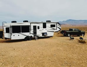 Grand Design Solitude 378MBS