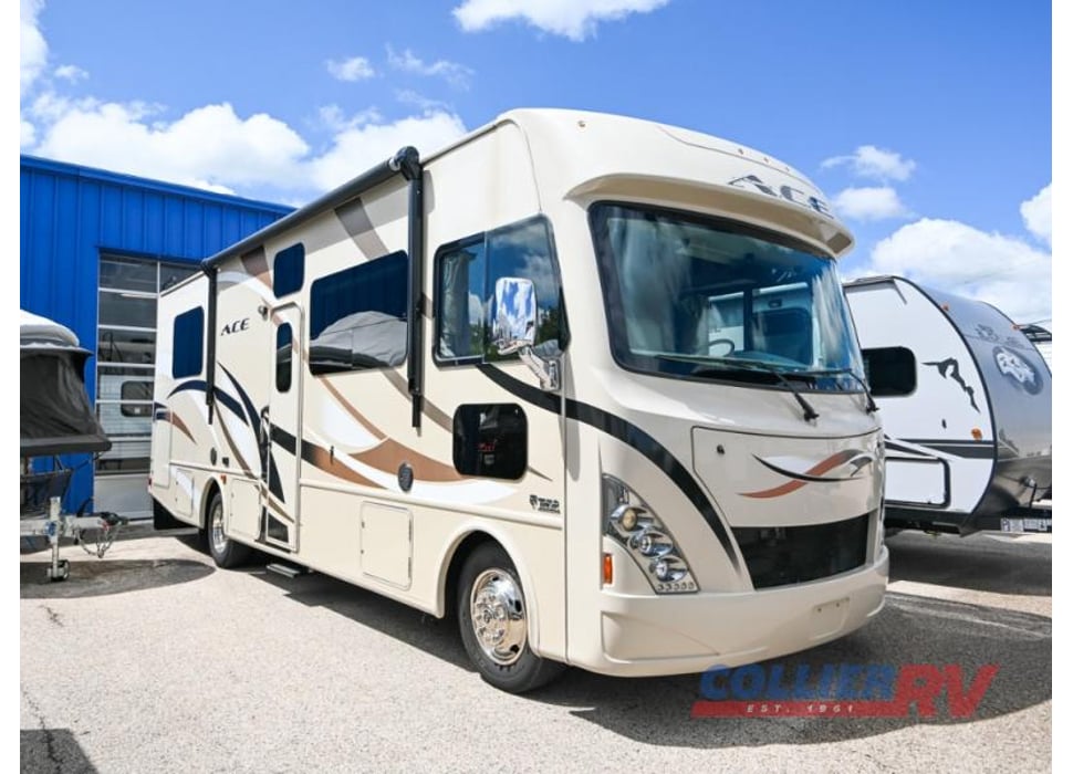Class A Motor Home rentals in Hartland