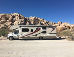 Thor Motor Coach Chateau 31E Bunkhouse