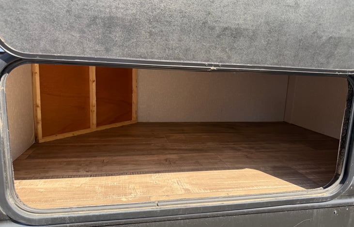 Extra under storage