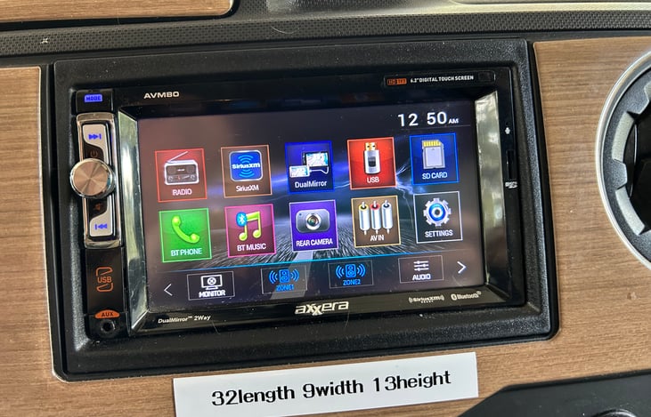 Connectivity for surround sound. Rear and sideview cameras. AM/FM radio. Connection for USB. Bluetooth.