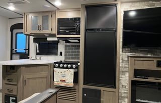 2020 Keystone RV Hideout 28BHS