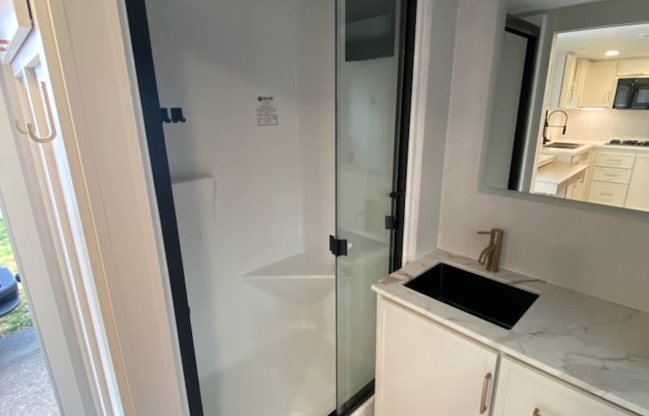 Spacious bathroom and shower!! Towels and basic Bath accommodations included !