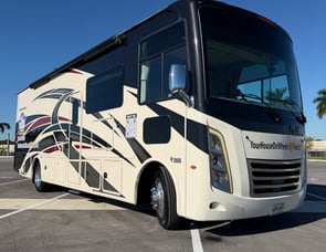 Thor Motor Coach Hurricane 31C