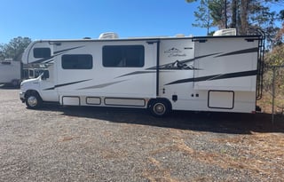 "Wilma". A 2023 EAST TO WEST Entrada 2900DS