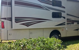 2008 Monaco Monarch 34 SBD