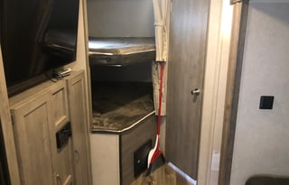 2019 Palomino Puma XLE Lite 27RBQC