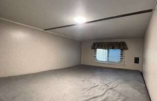 Harrison - Fully Stocked, Sleeps 8, Delivery Avail