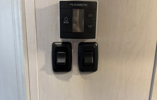 Explore the Country 2023 Coachman Freelander 22FT