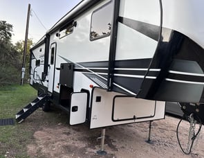 KZ Durango Half-Ton D286BHD