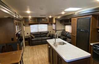 2018 SportTrek Touring Edition STT343VIK