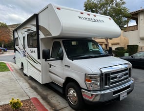 Winnebago Spirit 25B